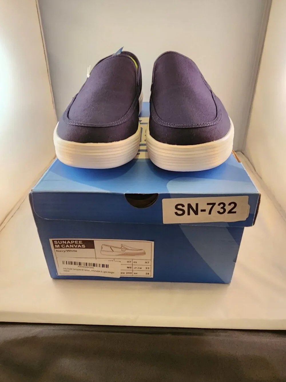 Hey Dude Men's Navy Canvas Slip-On Shoes Size M7